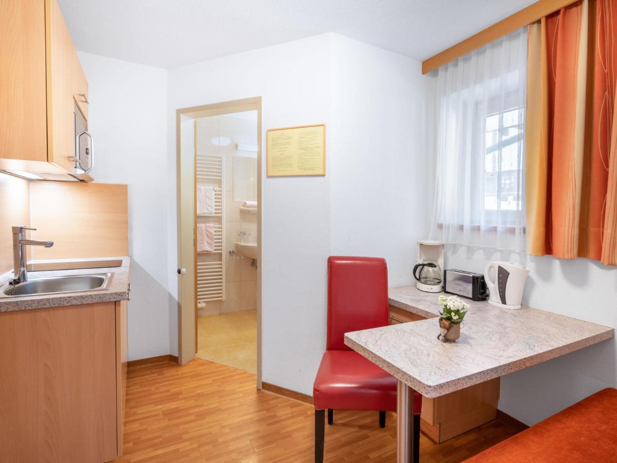 Apartment Rosa-9 By Interhome