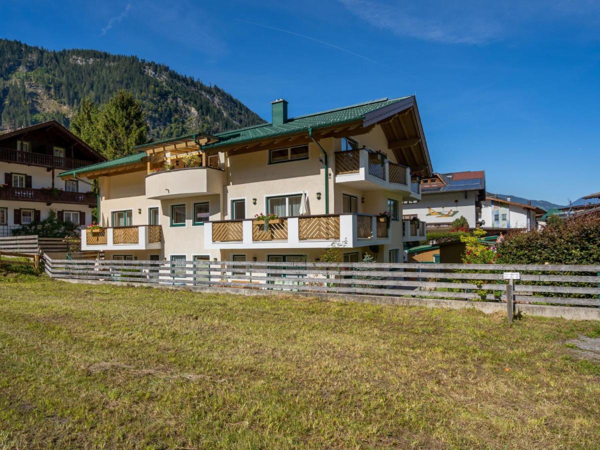 Apartment Rosa-9 By Interhome Mayrhofen